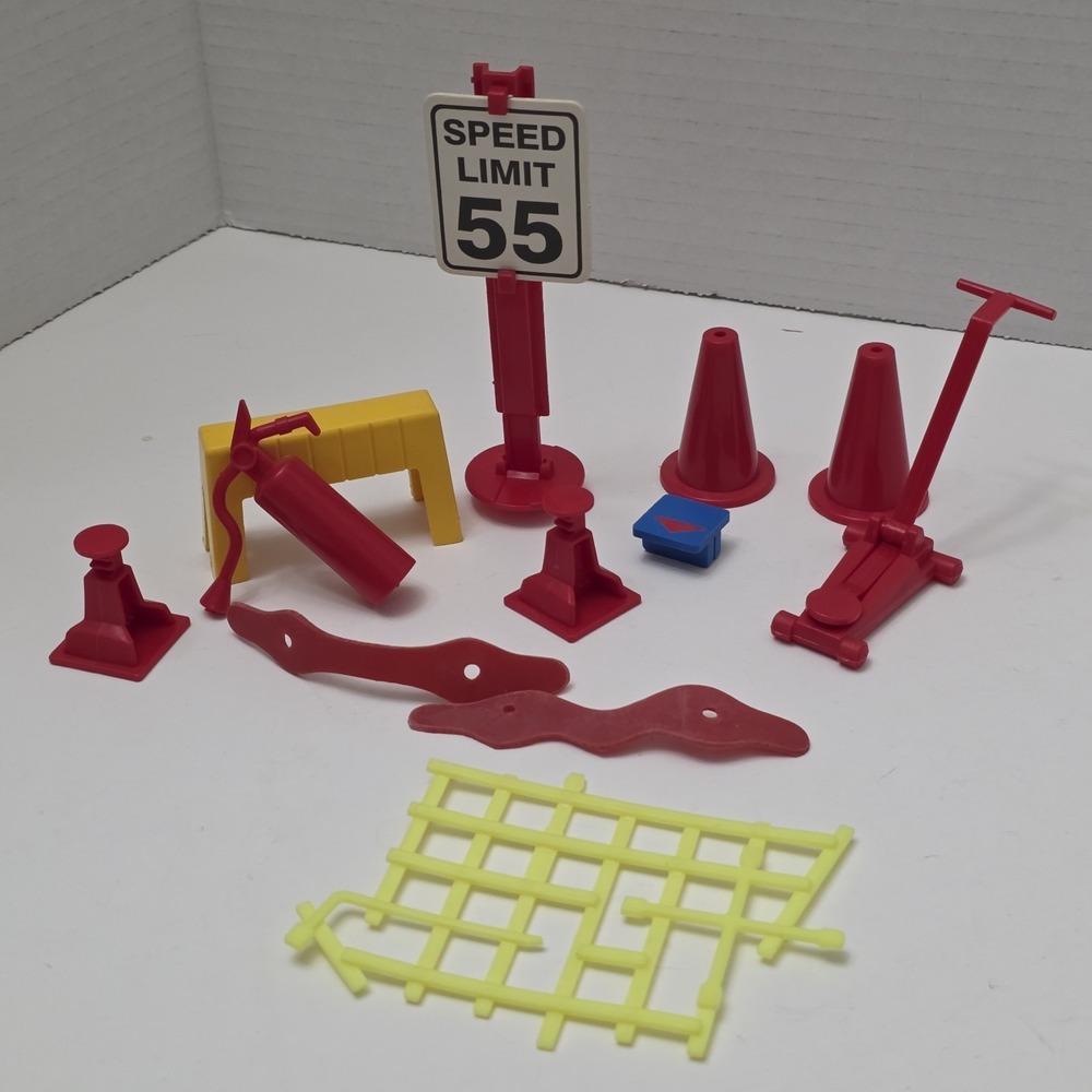 Vintage Crash Test Dummies Crash Playset Accessories Replacement Pieces Lot